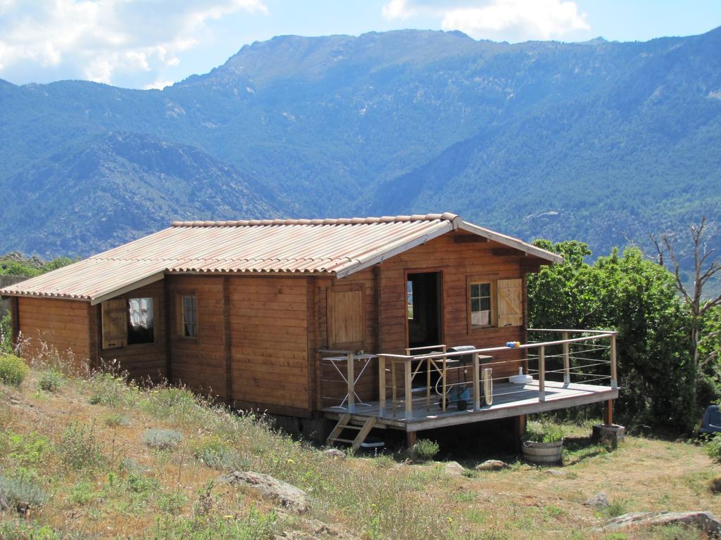 Les Chalets De Lozzi كالاكوتشا الغرفة الصورة