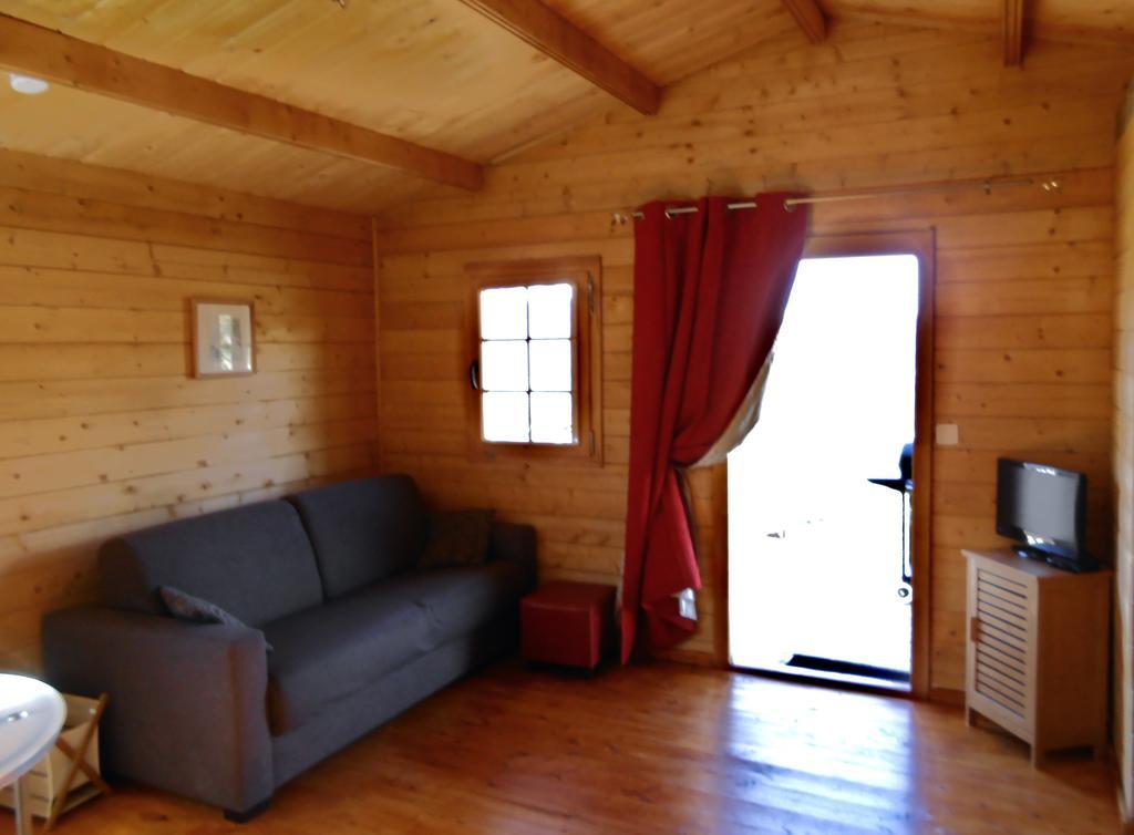 Les Chalets De Lozzi كالاكوتشا الغرفة الصورة