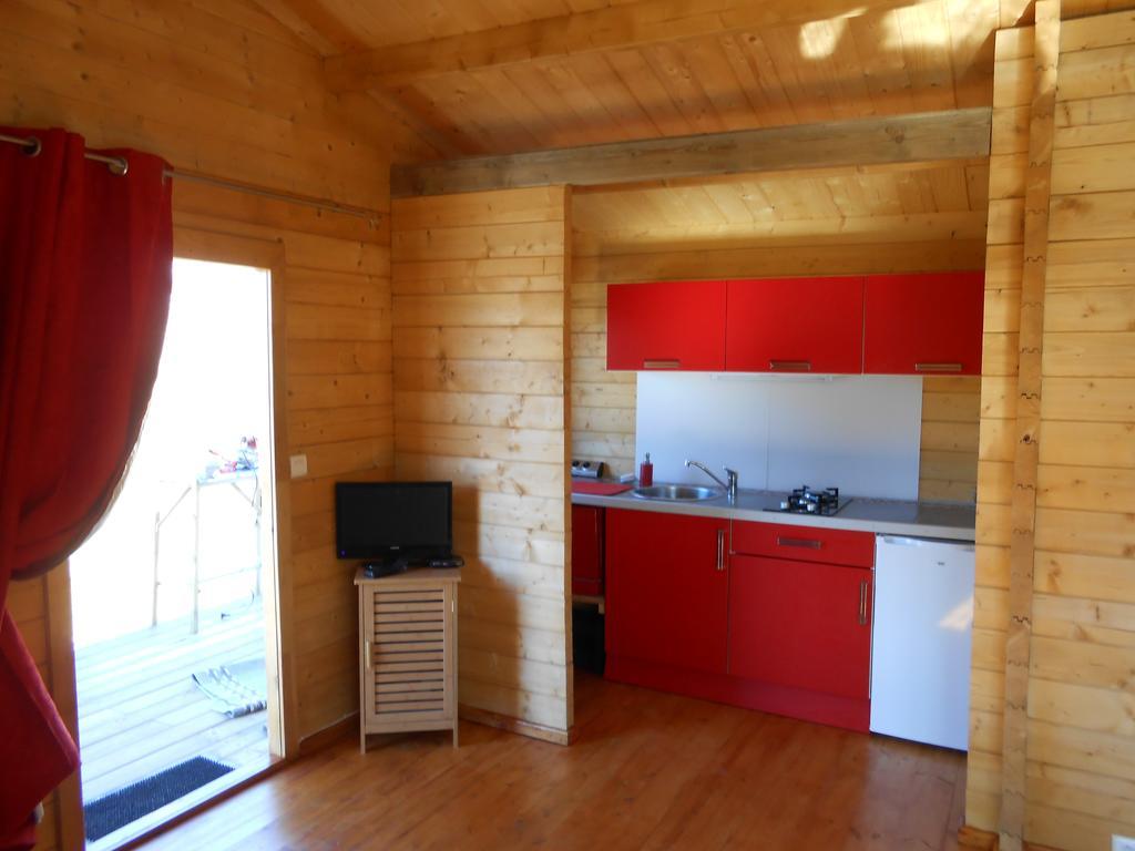 Les Chalets De Lozzi كالاكوتشا الغرفة الصورة